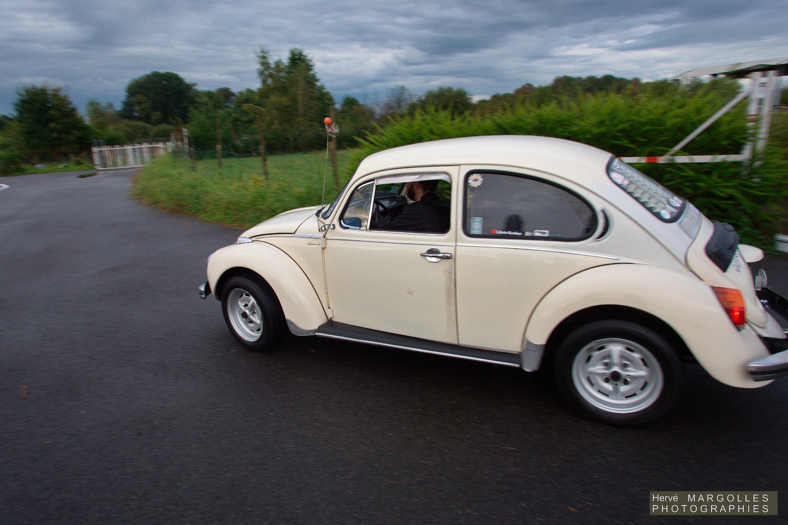 VW Cox-01.jpg